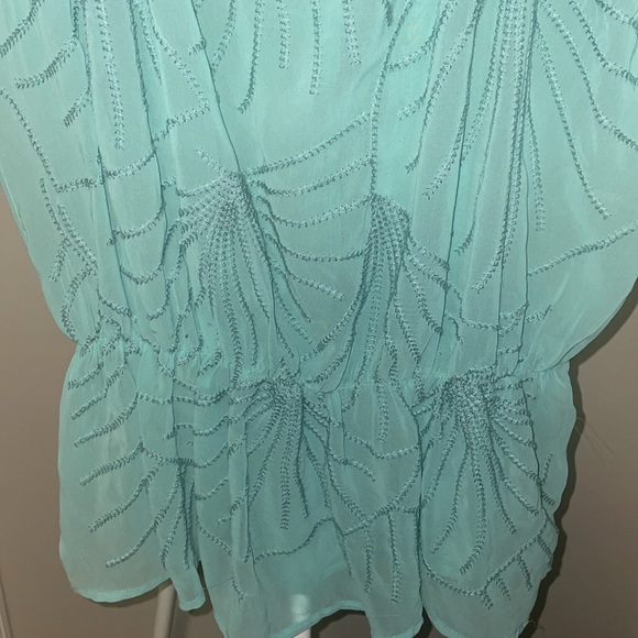 Turquoise top - Picture 2 of 4